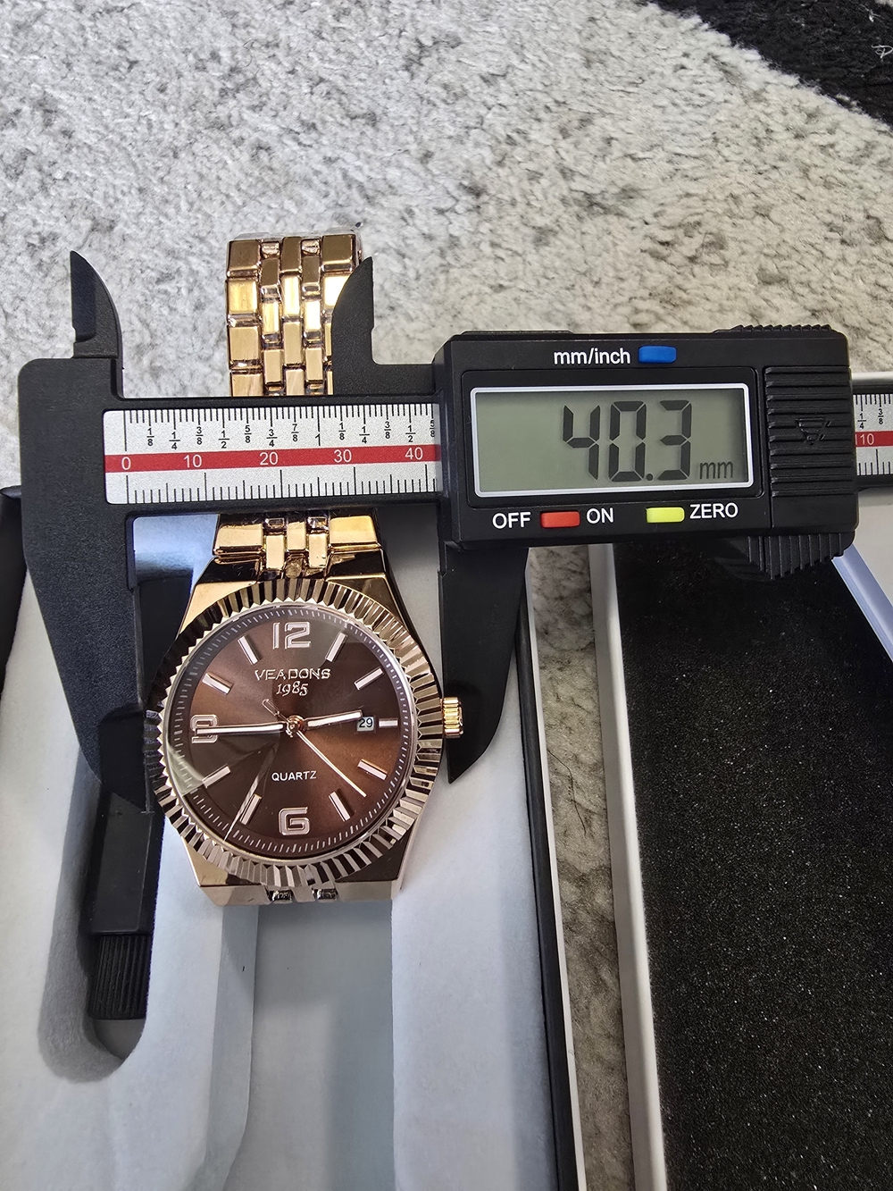 Rose Gold Men's Quartz Authomatic Watch with Brown Dial